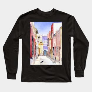 Calle en el Casco Antiguo, Almeria, Spain Long Sleeve T-Shirt